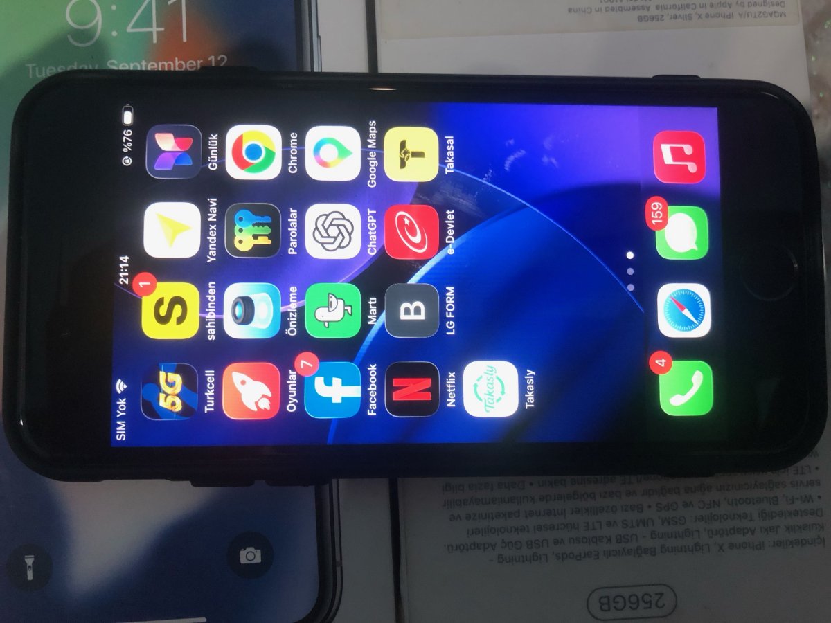 Takasly | İphone se 2