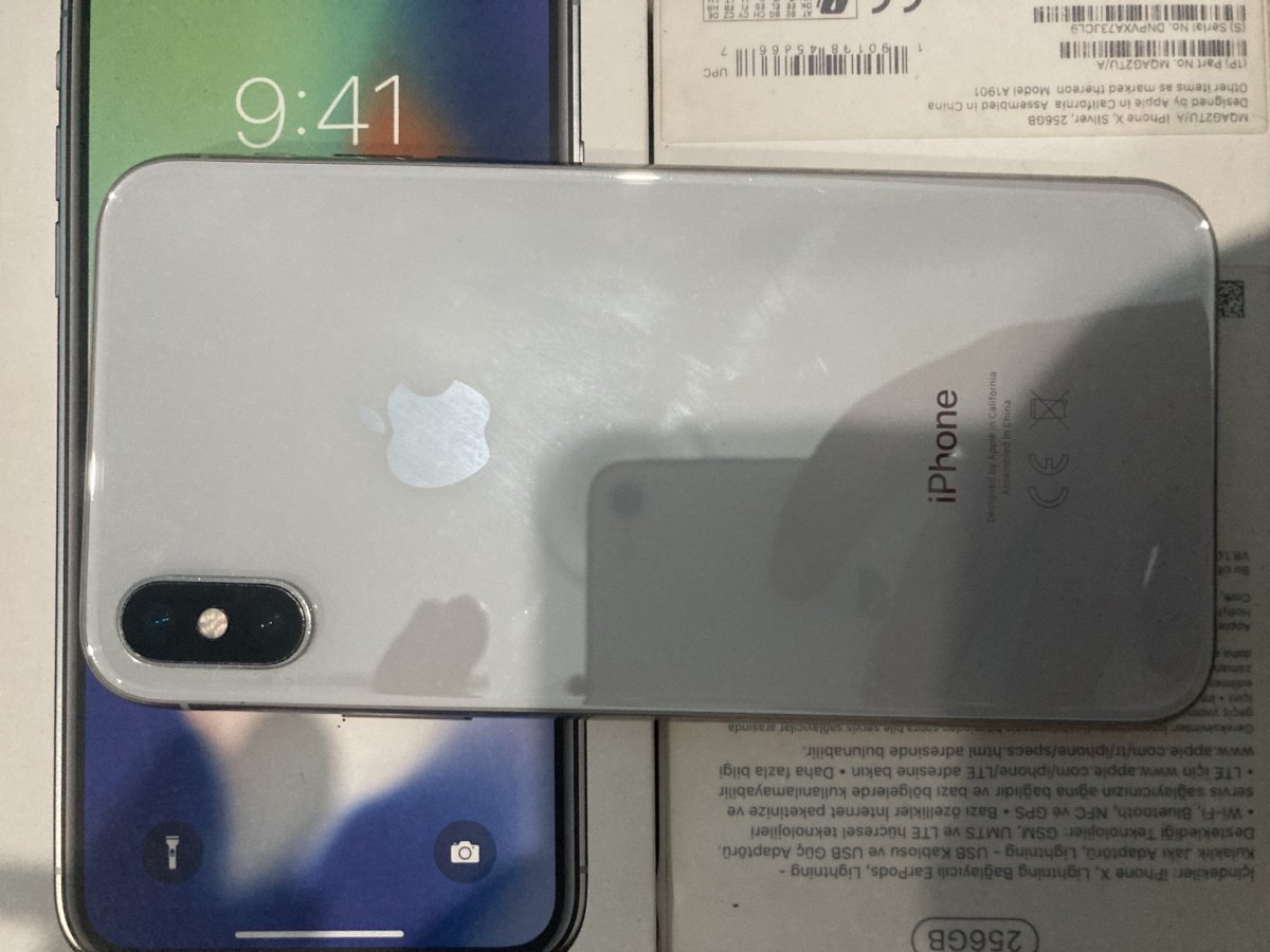 Takasly | İphone x