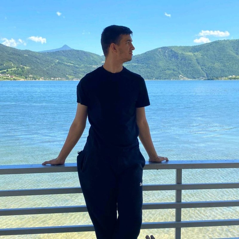 Berat Tokur